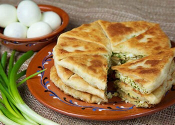 Moldova și România, în topul mondial al deserturilor: Papanașii și plăcintele moldovenești, printre cele mai apreciate dulciuri