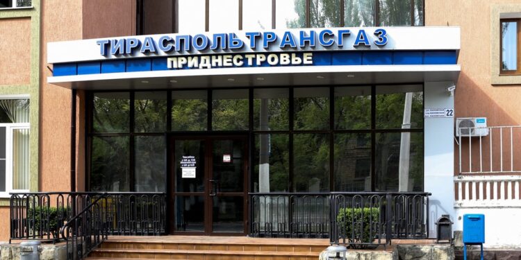 „Молдовагаз” предлагает помощь, но Тирасполь надеется на „Газпром”