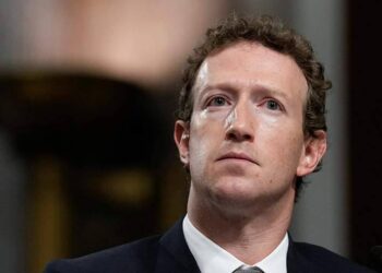 Цукерберг в интервью консервативному подкастеру Рогану рассказал о цензуре в США