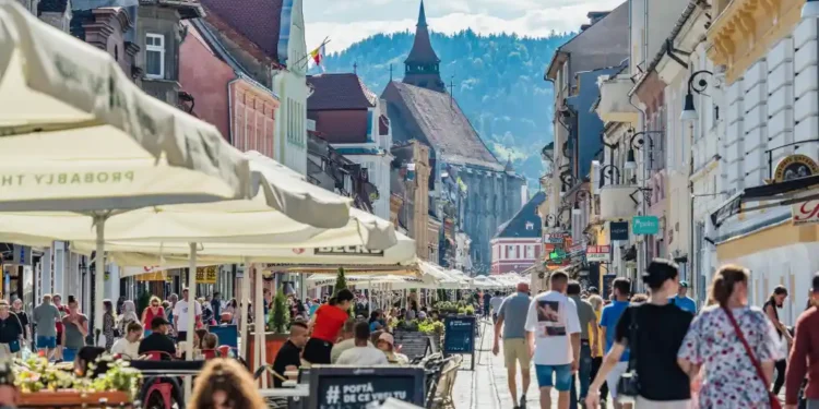 Un oraș din România a fost numit de National Geographic printre cele 5 locuri de vizitat în Europa în 2025