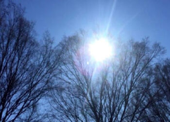 Vreme stabilă în Moldova astăzi, cu temperaturi mai ridicate decât de obicei