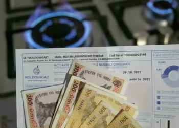 В Молдове все в ужасе от от декабрьских счетов за коммуналку: «»Газ прошлый месяц — 3300, за этот — 6200… Трое детей, двое на иждивении, компенсаций — 0!»