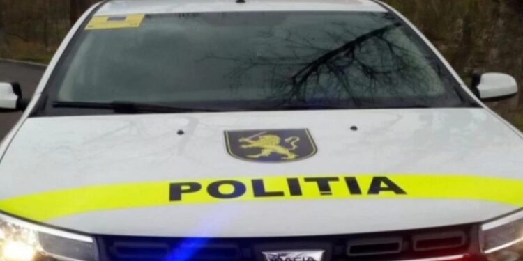 Incendiu provocat de fiu: O femeie de 68 de ani a ajuns la spital cu arsuri