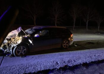 В Сынжерейском районе автомобиль врезался в повозку. Один человек госпитализирован
