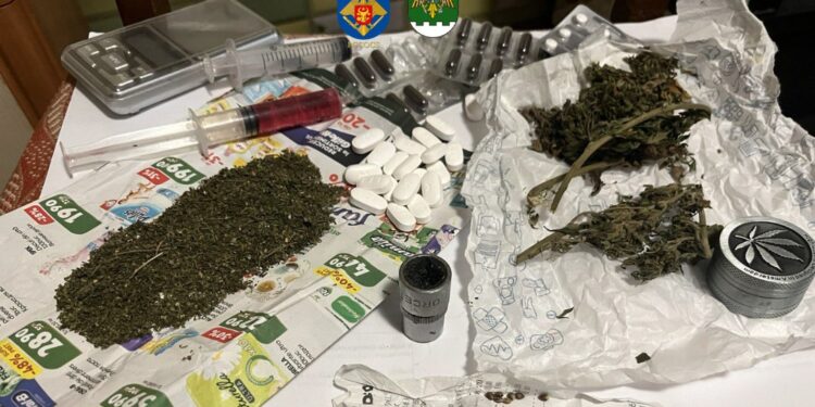 В Комрате задержаны двое мужчин за торговлю наркотиками