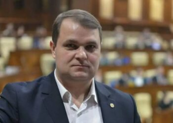 «Почему в учебниках истории фашистская идеология преподносится, как «спорный вопрос»? Нестеровский потребовал заслушать министра образования