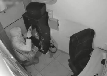 В Дурлештах трое мужчин взломали сейф и похитили миллион леев