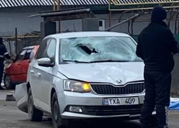 Bărbat spulberat mortal de o Skoda, la Rezina. Momentul impactului surprins de o cameră de supraveghere