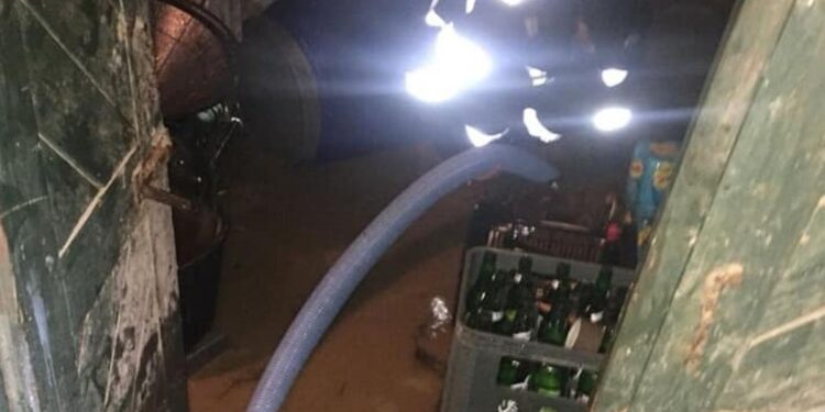 Трагедия в Трушенах: женщина утонула в затопленном подвале