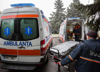 Мужчина в Дондюшанах погиб от удара током