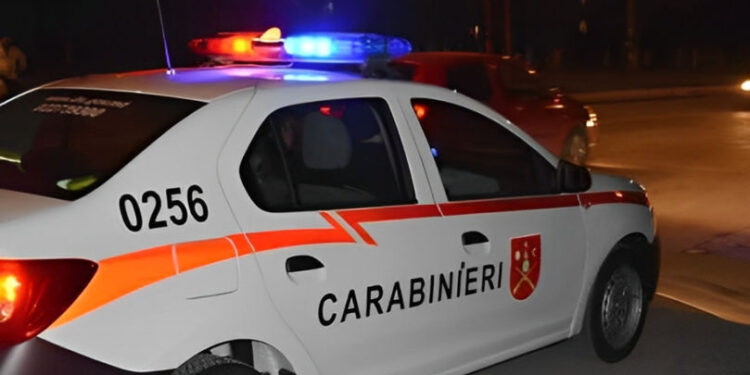Trei bărbați dați în căutare, reținuți de carabinierii din Chișinău