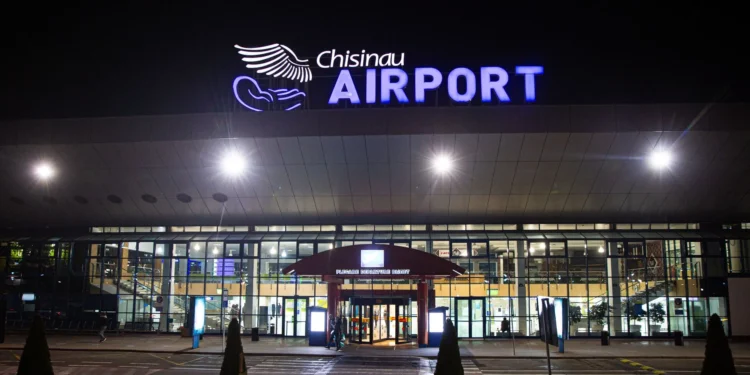 „Nimic de declarat”: o cetățeană străină a „ascuns“ conținutul bagajului