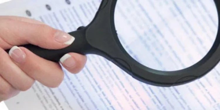 Funcționar public, identificat cu avere nejustificată