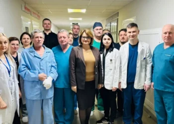 Intervenție spectaculoasă: Medicii au replantat patru degete amputate