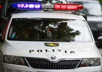 Un copil de 15 ani a fost lovit de mașină pe trecerea de pietoni