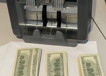 Tentative de scoatere ilegală a banilor descoperite la Aeroportul Chișinău