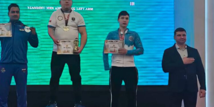 Iaroslav Buchilii a devenit campion mondial la para-armwrestling