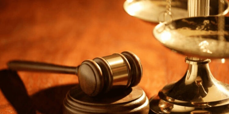 Trafic de influență în justiție: avocat din Chișinău condamnat la 300.000 de lei amendă