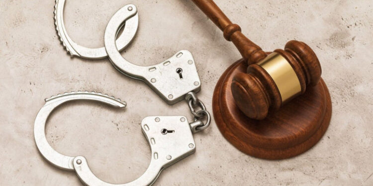 Crima pentru 3.000 de lei: Doi bărbați din Ocnița, condamnați la 15 ani de închisoare