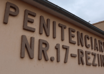 Zeci de deținuți de la Rezina încep greva foamei pentru a protesta împotriva noilor reglementări alimentare