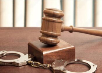 Sentință pentru trafic de persoane: 9 și 10 ani de închisoare pentru un cuplu din Edineț