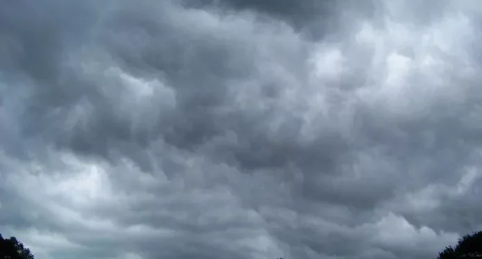 Vreme rece și noros în Chișinău astăzi, fără precipitații semnificative