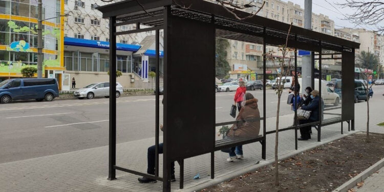 Redenumirea stațiilor de transport public în Chișinău a început de la 1 februarie