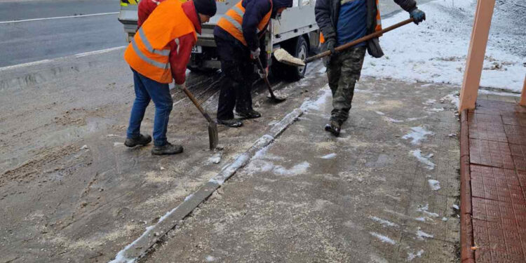 Drumuri sigure în Moldova: ASD acționează pentru deszăpezire și combaterea lunecușului