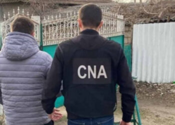 Doi bărbați din Orhei reținuți pentru trafic de influență în dosarul permisului de conducere
