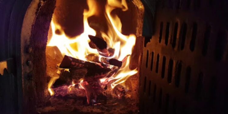 Пожар в жилом доме в районе Кагула. Пострадала 68-летняя женщина