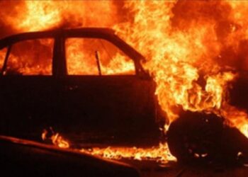 Автомобиль примара подожгли ночью в Глодянах