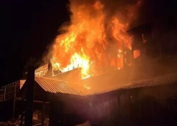 В Турции на горнолыжном курорте сгорел отель, есть жертвы