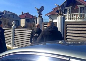 Бывшего сотрудника примэрии Бельц задержали за взятку в 50 тыс. леев