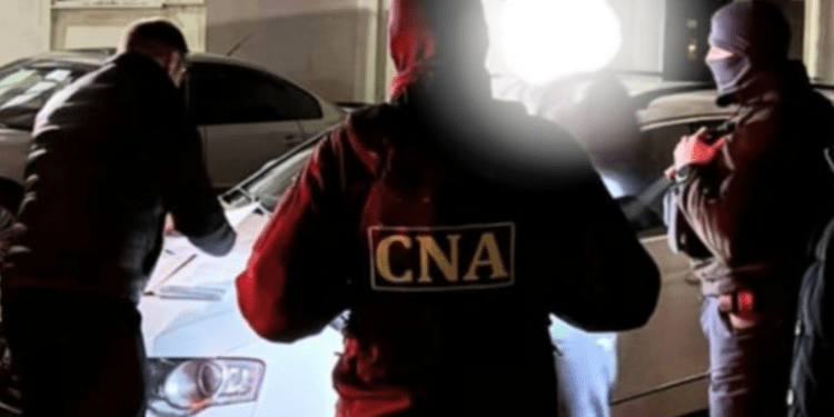 Полицейского из Кишинева задержали с взяткой в 1000 евро