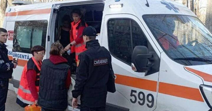 Carabinierii din Bălți au reținut două tinere în stare de ebrietate