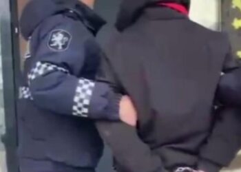 Grupare de tineri destrămată pentru trafic de droguri în Sîngerei și Cahul