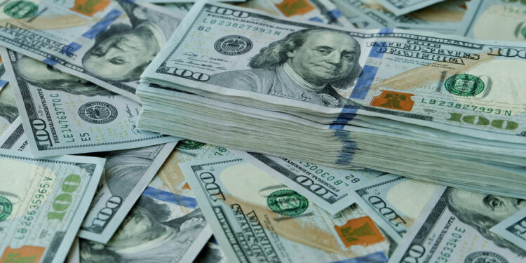 Fosta șefă de filială bancară, condamnată pentru delapidare