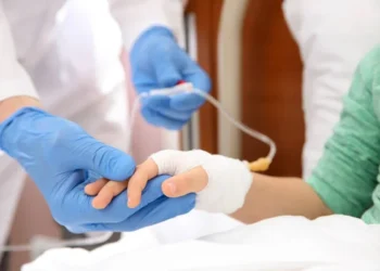 Două persoane, intoxicate cu monoxid de carbon într-un incident legat de un cazan de încălzit