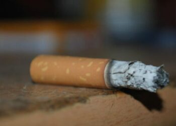 Un bărbat a decedat într-un incendiu provocat de fumatul nesupravegheat