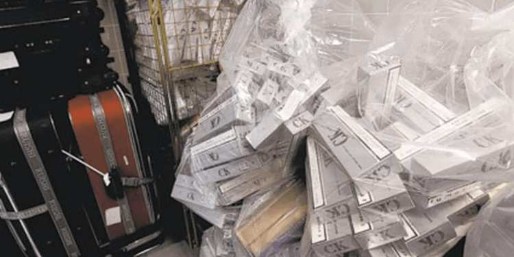 Poliția de Frontieră a confiscat 20.000 de țigări introduse ilegal în Marea Britanie