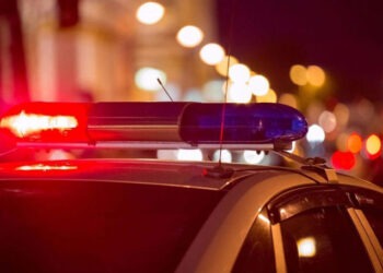 Atac într-un magazin din Capitală: paznic rănit cu cuțitul