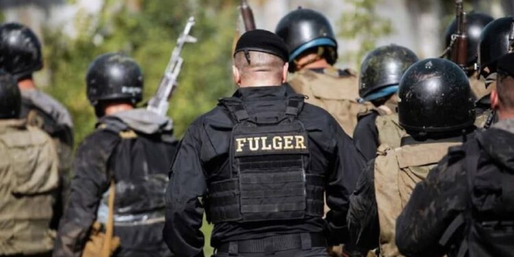 Бойцы спецподразделения «Fulger» проводят тактические учения