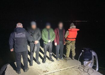 Украинцы пытались попасть в Молдову на гидроскутере