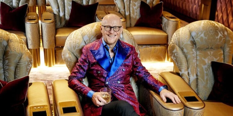 Один из богатейших людей Британии пообещал оставить детей без наследства