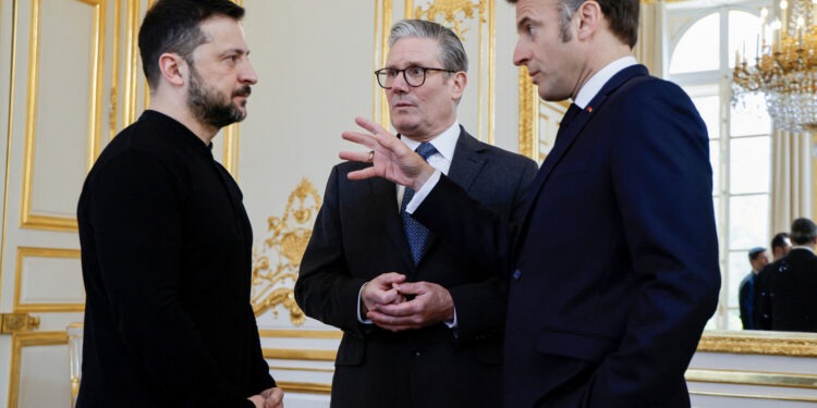Европа включается в переговоры по Украине. В Париже прошли встречи союзников