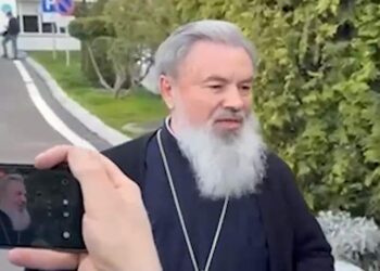 Препятствия власти на всем пути и помощь добрых людей.  Попытка улететь в Израиль за Благодатным огнём стала для Епископа Маркела настоящим испытанием