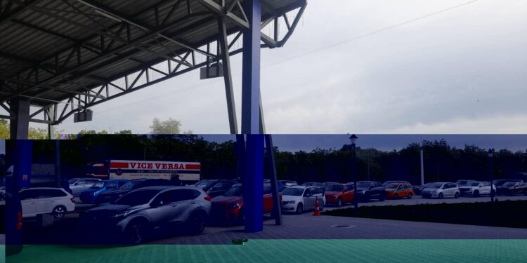 Вниманию путешественников! На КПП Скулень заторы. Уточнения погранполиции