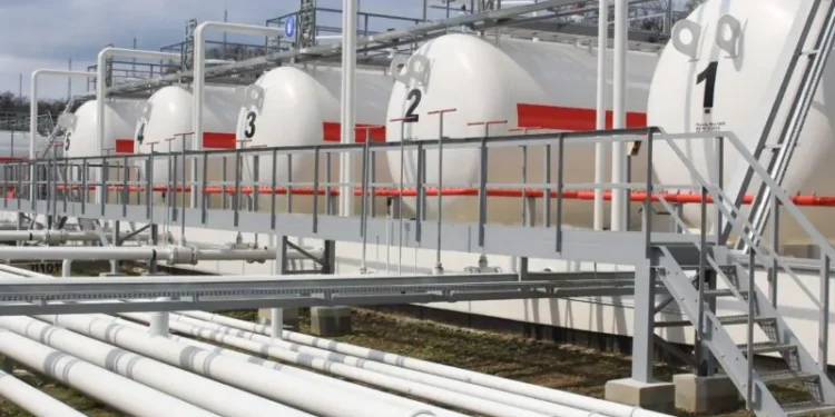 ЕС отказывается от запрета на российский сжиженный газ