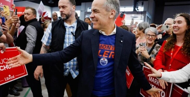 Экс-глава Центробанка Англии сохранил пост премьер-министра Канады