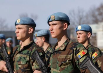 Весной в Молдове на военную службу призовут 1400 молодых людей